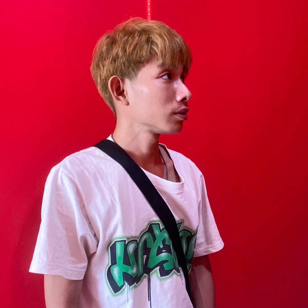 หนุ่มกรีดยาง